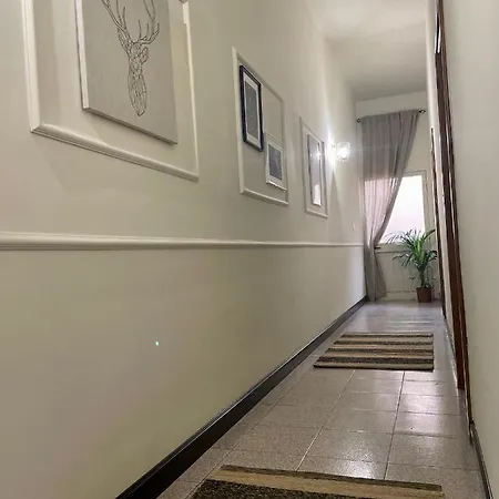 Apartment Seafront With Balcony Overlooking Marina