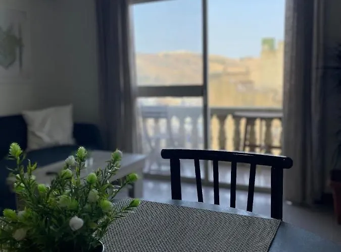 Apartment Seafront With Balcony Overlooking Marina